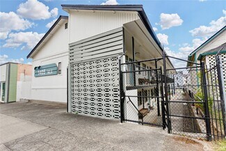 Plus de détails pour 1405 Martin Luther King Jr Way, Tacoma, WA - Logement à vendre