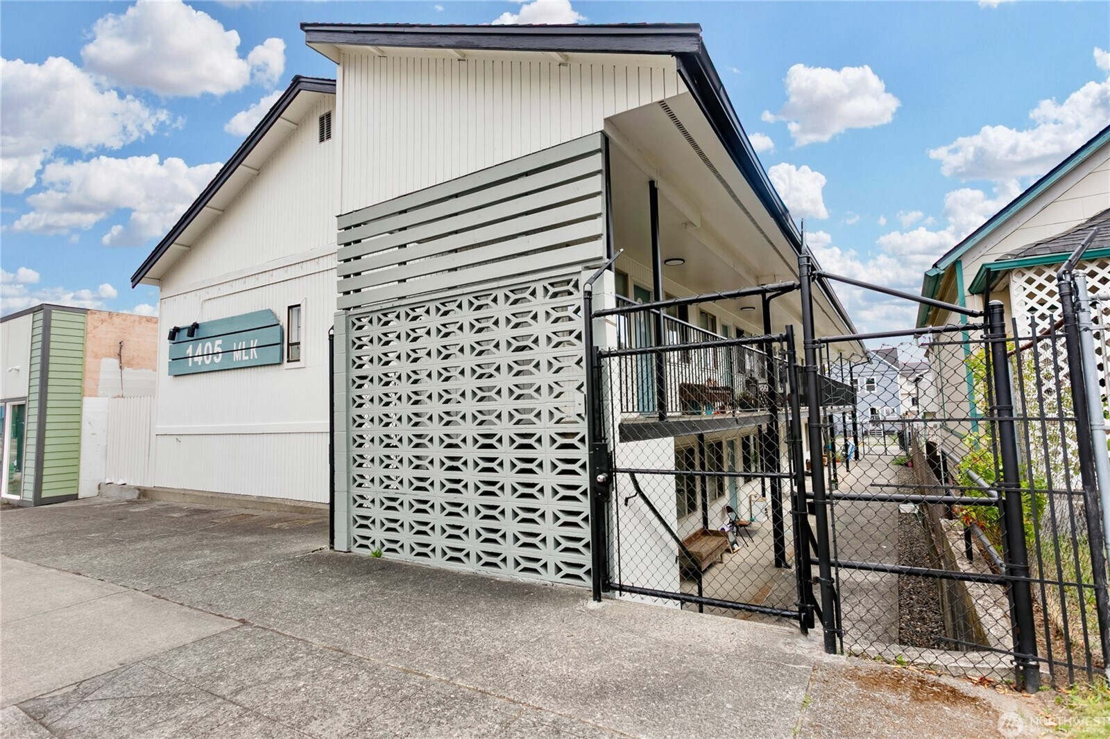 1405 Martin Luther King Jr Way, Tacoma, WA à vendre Photo de l’immeuble– Image 1 sur 36