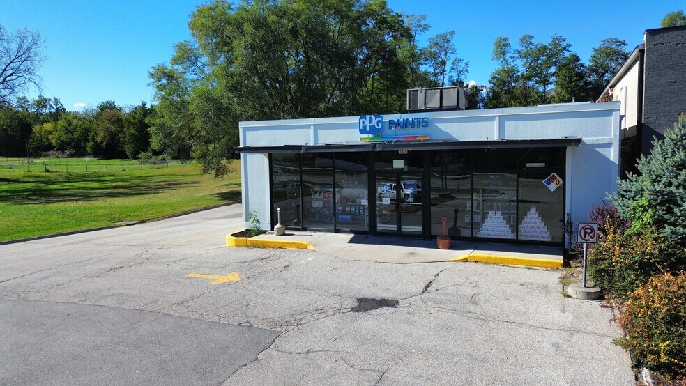 1220 8th St, West Des Moines, IA à vendre - Photo de l’immeuble – Image 3 sur 7