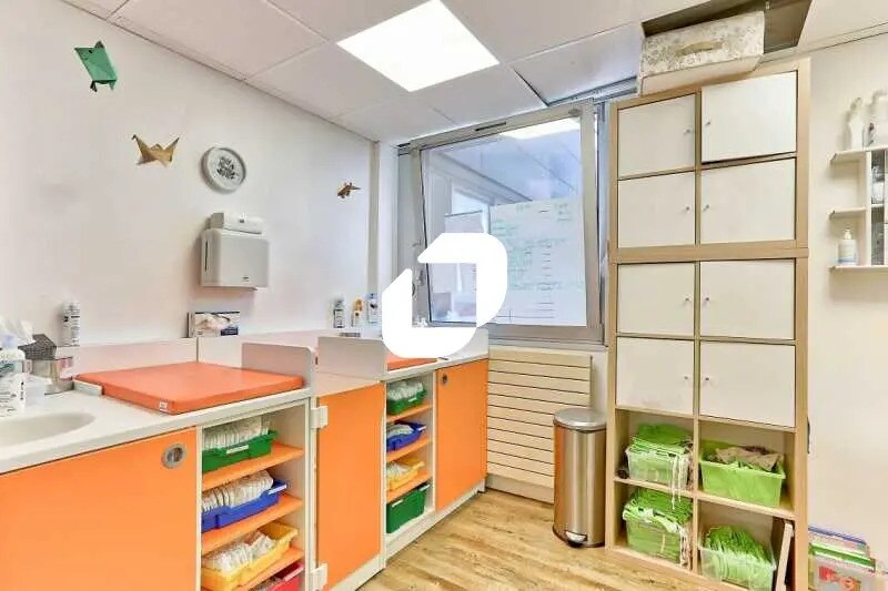 503-507 Place Des Champs Elysées, Évry-Courcouronnes à louer - Photo de l’immeuble – Image 2 sur 11