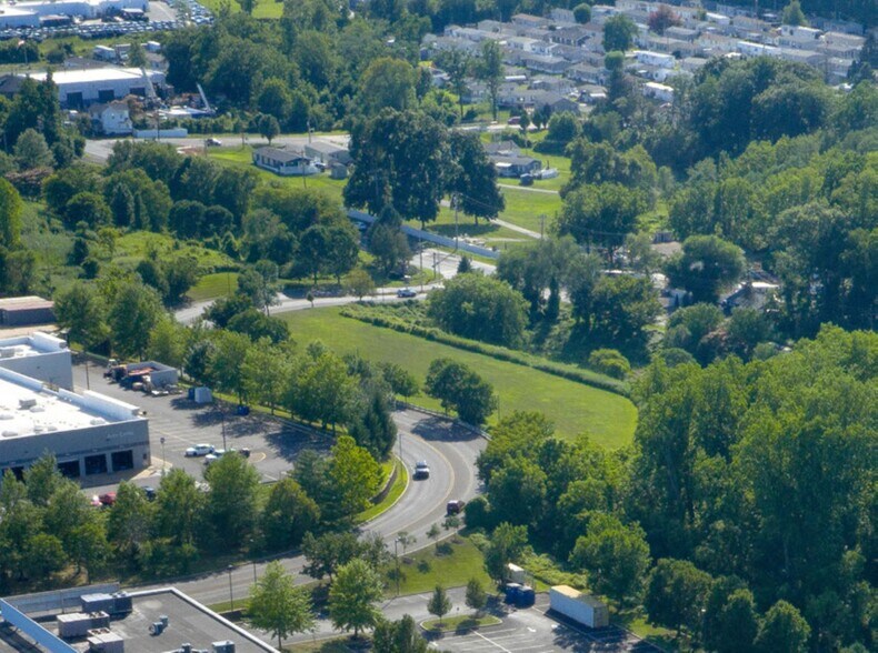Intersection of Old Lincoln Hwy & Horizon Blvd, Bensalem, PA à vendre - Photo de l’immeuble – Image 2 sur 4