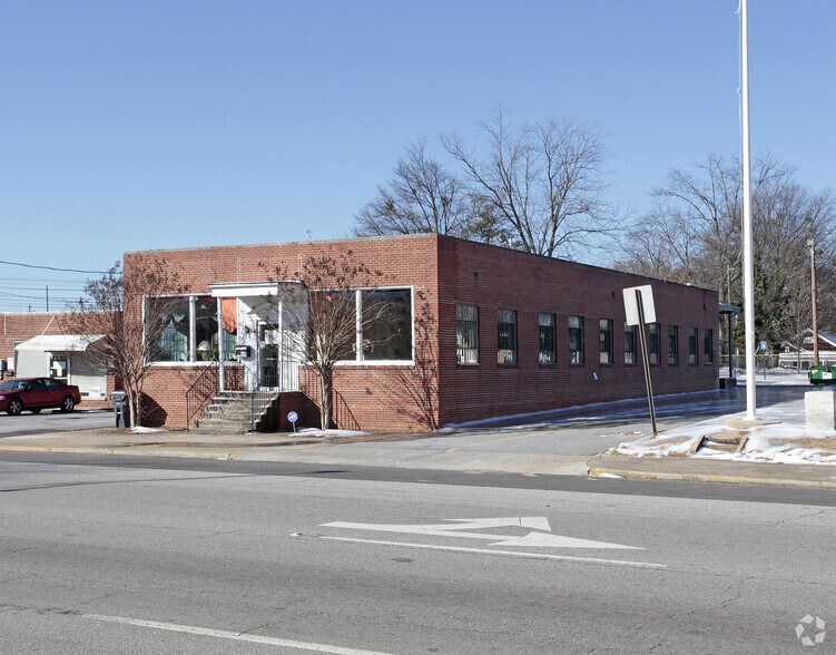 2857 Main St, East Point, GA à louer - Photo de l’immeuble – Image 3 sur 7