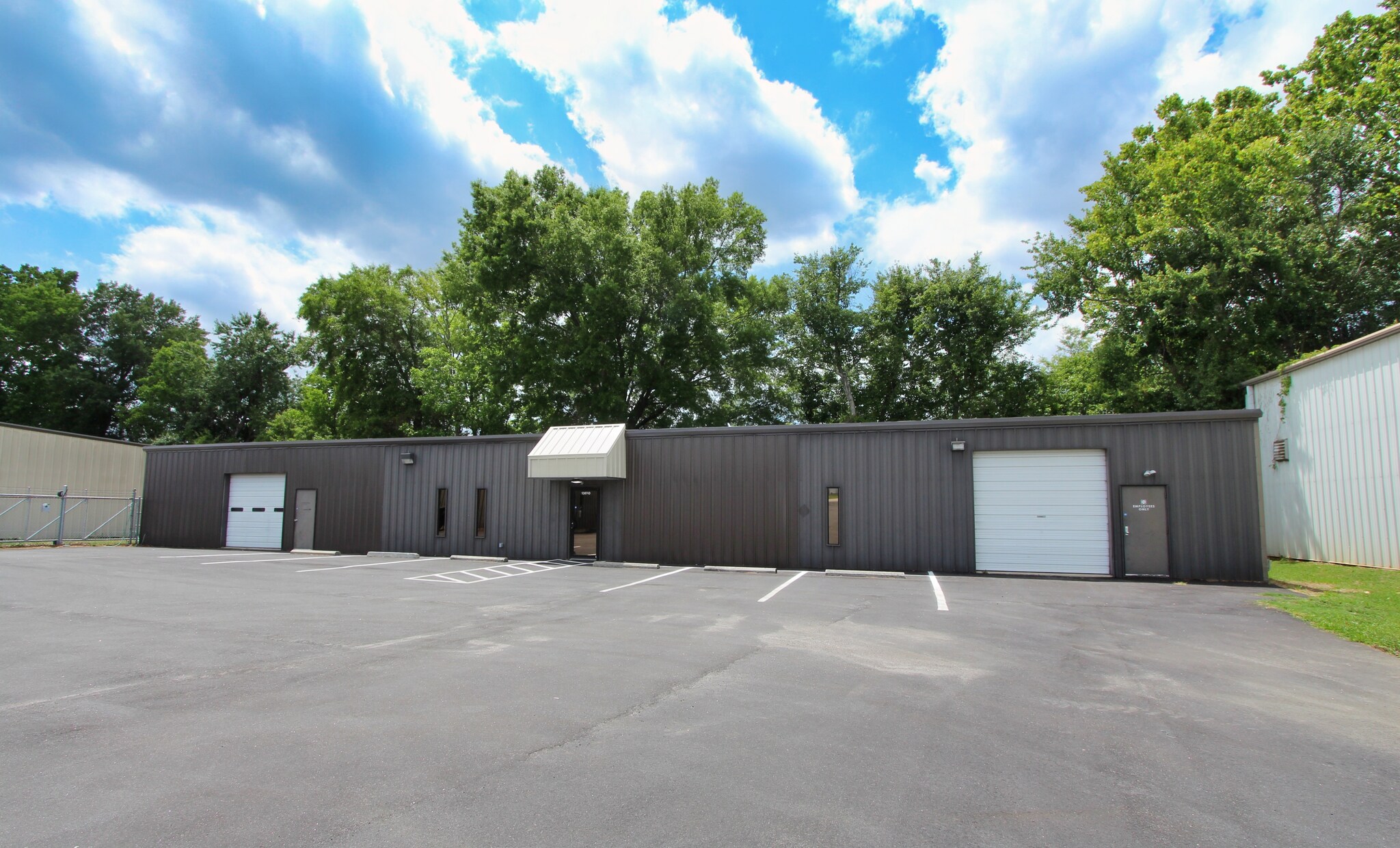 1307 Broughton Blvd, Florence, SC à louer Photo principale– Image 1 sur 4