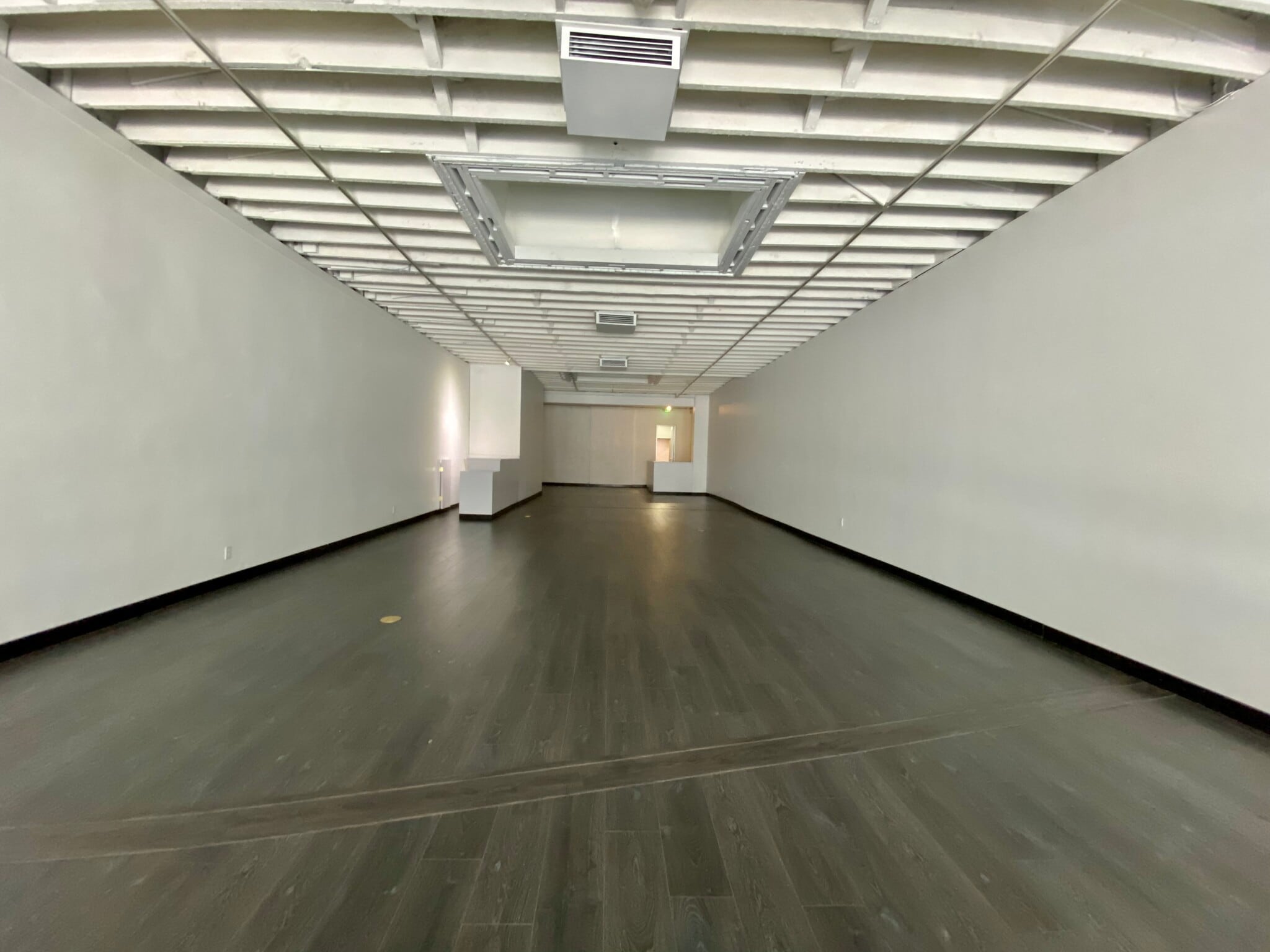 39 E Colorado Blvd, Pasadena, CA à vendre Photo intérieure– Image 1 sur 5