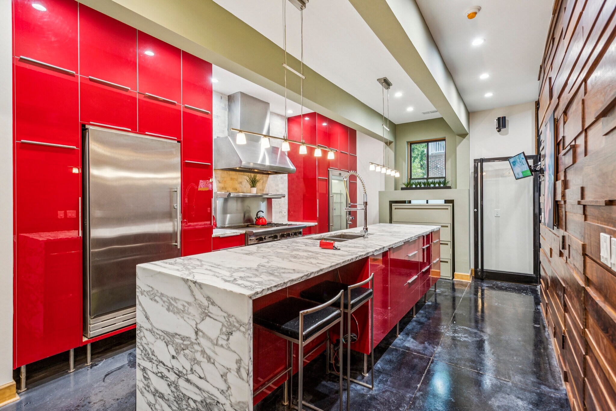 692 Kirkwood Ave SE, Atlanta, GA à vendre Photo principale– Image 1 sur 59