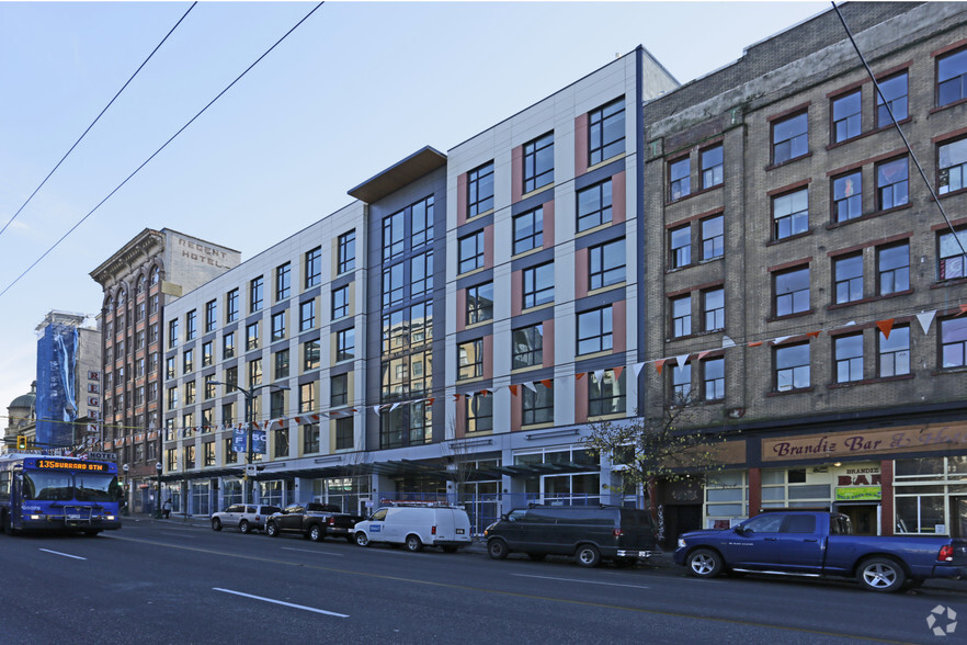 138 E Hastings St, Vancouver, BC à vendre - Photo de l’immeuble – Image 2 sur 18