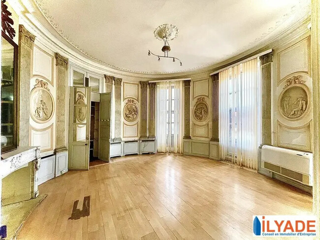 Plus de détails pour 2 Boulevard De La Liberation General De Monsabert, Marseille - Bureau à louer