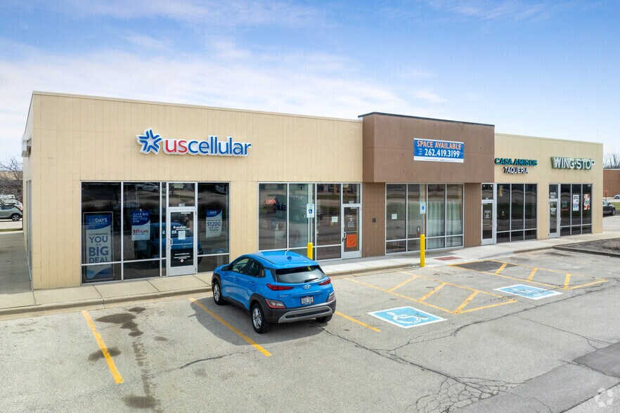 5055 Douglas Ave, Racine, WI à louer - Photo de l’immeuble – Image 3 sur 4