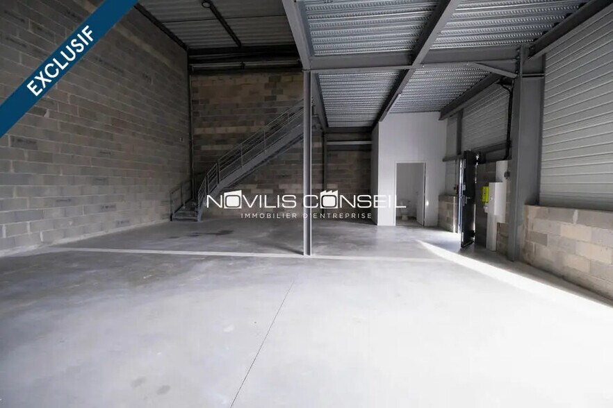 Local d’activités dans Cornebarrieu à louer - Photo de l’immeuble – Image 3 sur 19