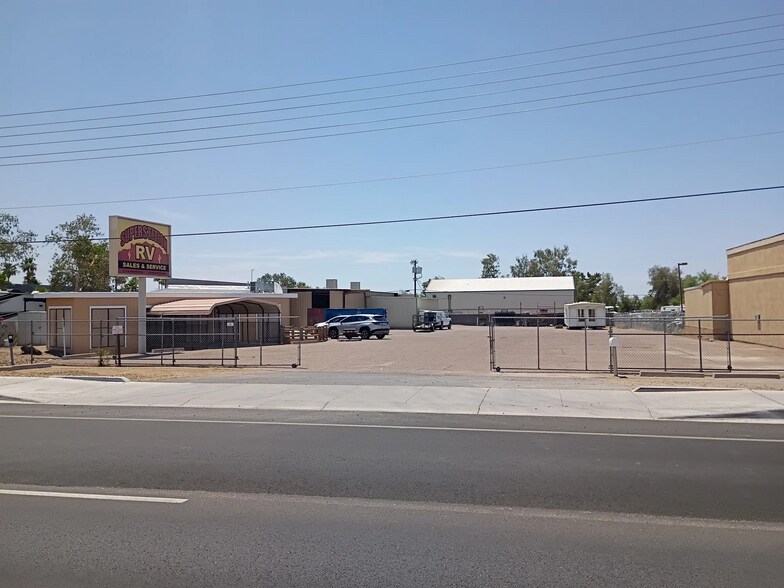 10131 E Apache Trl, Mesa, AZ à louer - Photo de l’immeuble – Image 1 sur 7