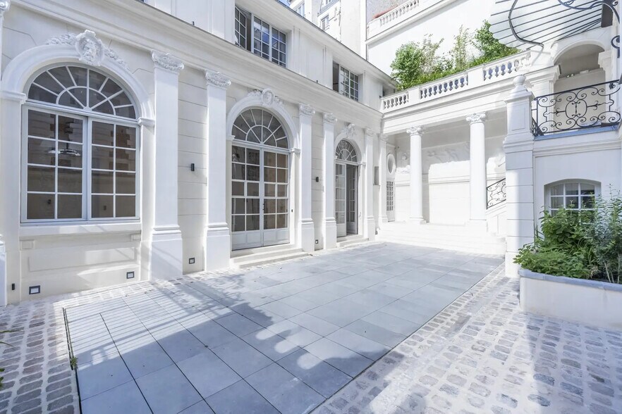 12 Rue Léon Jost, Paris à louer - Photo de l’immeuble – Image 2 sur 24