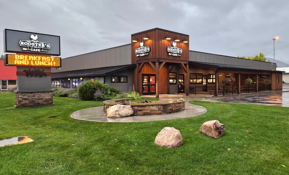 1651 8th St, Cody, WY à vendre - Photo de l’immeuble – Image 1 sur 41