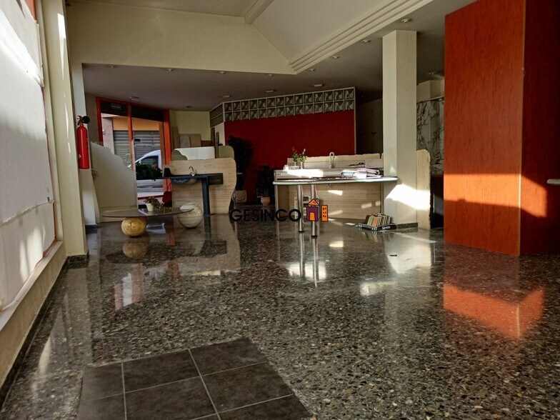 Local commercial dans Ontinyent, Valencia à vendre - Photo de l’immeuble – Image 2 sur 12