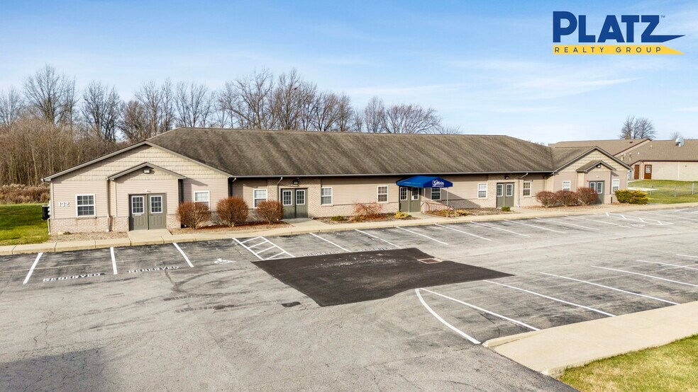 132 Westchester Dr, Youngstown, OH à vendre - Photo principale – Image 1 sur 1