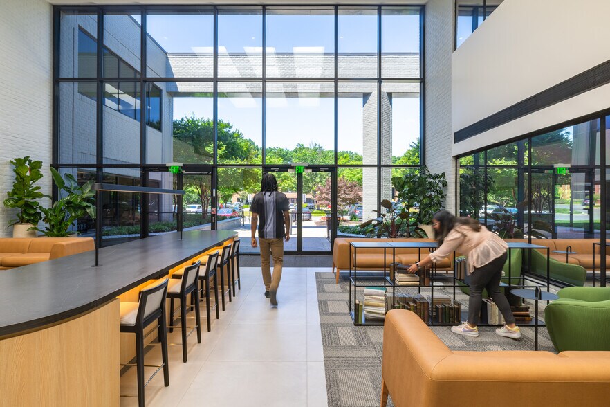 6760 Alexander Bell Dr, Columbia, MD à louer - Photo intérieure – Image 2 sur 6