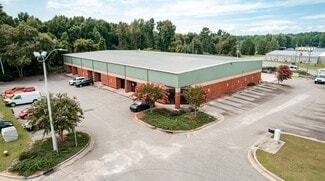 Plus de détails pour 200-225 Commercial Ct, Sanford, NC - Industriel/Logistique à louer