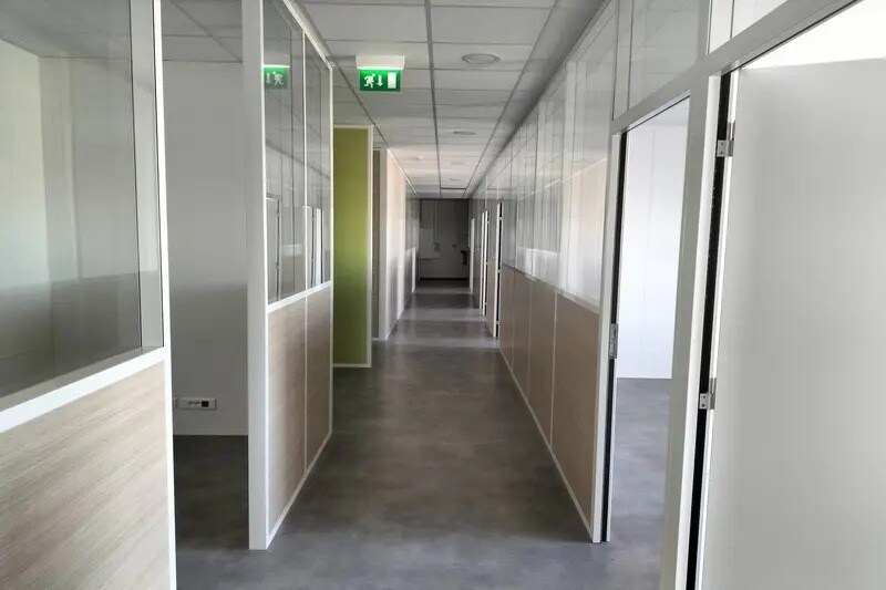 Bureau dans Montpellier à louer - Photo de l’immeuble – Image 2 sur 15