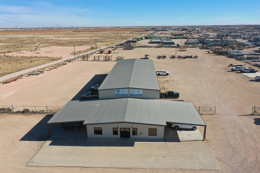 5910 N FM 1788, Midland, TX à louer - Photo de l’immeuble – Image 2 sur 18