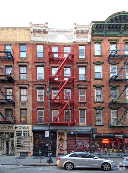 168 Ludlow St, New York, NY à louer - Photo de l’immeuble – Image 2 sur 4