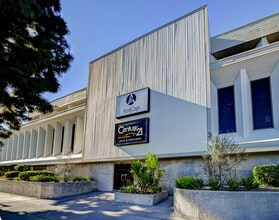 10841 Paramount Blvd, Downey, CA à louer Photo intérieure– Image 2 sur 26