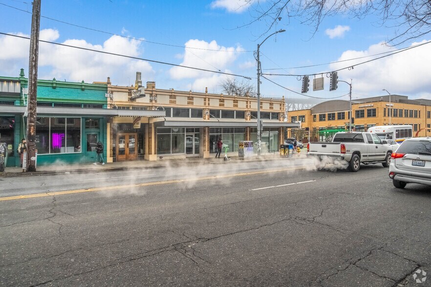 3400 Fremont Ave N, Seattle, WA à louer - Photo de l’immeuble – Image 3 sur 5