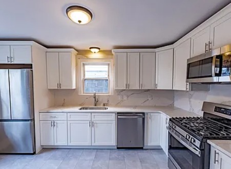 385 Pleasant St, Worcester, MA à vendre - Photo de l’immeuble – Image 2 sur 11