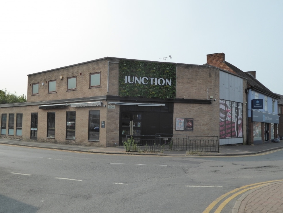 21-23 Wolverhampton Rd, Cannock à louer Photo de l’immeuble– Image 1 sur 4
