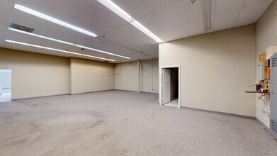 2200 Westchester Dr, High Point, NC à louer Photo intérieure– Image 1 sur 10