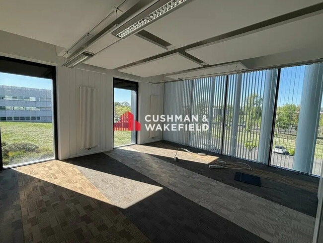 Plus de détails pour 153 Rue Du Lac, Labège - Bureau à louer