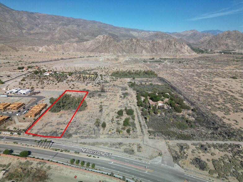 59781 Madison St, La Quinta, CA à vendre - Photo de l’immeuble – Image 3 sur 6