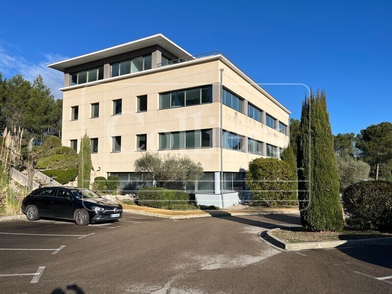130 Avenue Archimède, Aix-en-Provence à louer Photo de l’immeuble– Image 1 sur 21