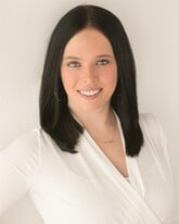 Jennifer Sakis