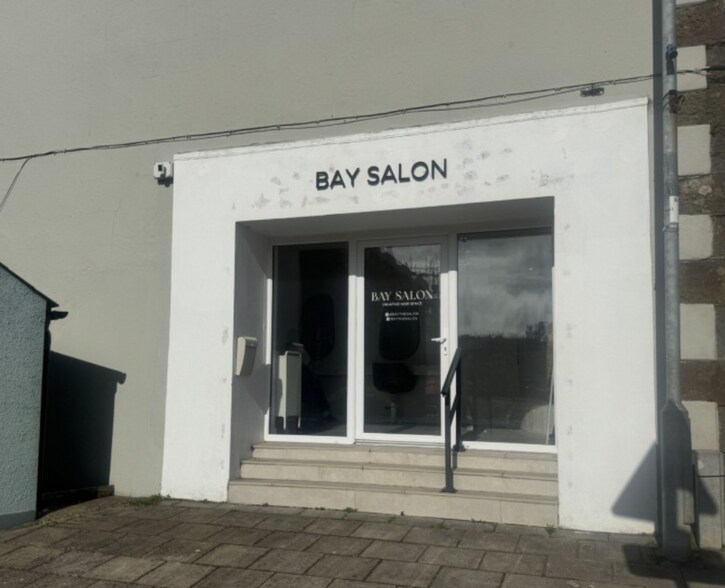 33 West St, Fishguard à louer - Photo de l’immeuble – Image 2 sur 2