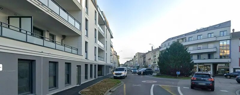 Local commercial dans Hagondange à louer - Photo de l’immeuble – Image 2 sur 6