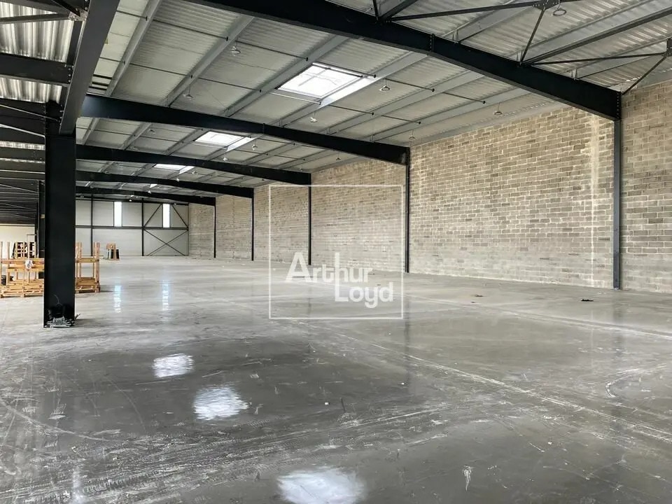 Local d’activités dans Bondoufle à louer Photo de l’immeuble– Image 1 sur 11