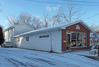 Plus de détails pour 395 Bay St W, Brock, ON - Bureau à vendre