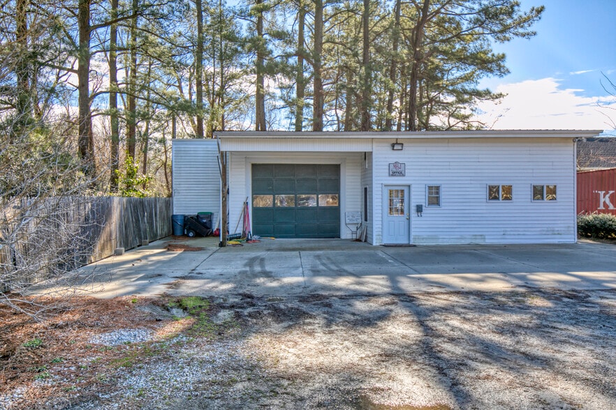 7424-7428 Richmond Rd. portefeuille de 3 biens à vendre sur LoopNet.fr - Photo principale – Image 2 sur 2