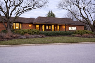 Plus de détails pour 415 N Gary Ave, Carol Stream, IL - Local commercial à vendre