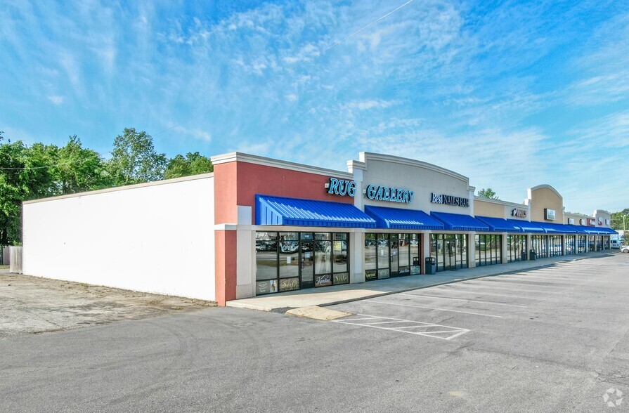 5109-5137 Raeford Rd, Fayetteville, NC à louer - Photo de l’immeuble – Image 3 sur 10