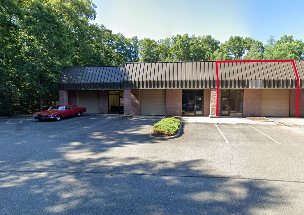 9415 Atlee Commerce Blvd, Ashland, VA à louer Photo principale– Image 1 sur 7