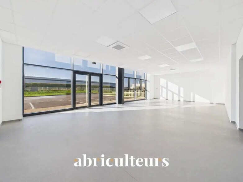 Industriel/Logistique dans Chartres à vendre - Photo intérieure – Image 3 sur 5