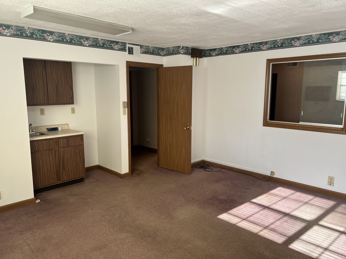 1100 Murdoch Ave, Parkersburg, WV à vendre Photo de l’immeuble– Image 1 sur 10