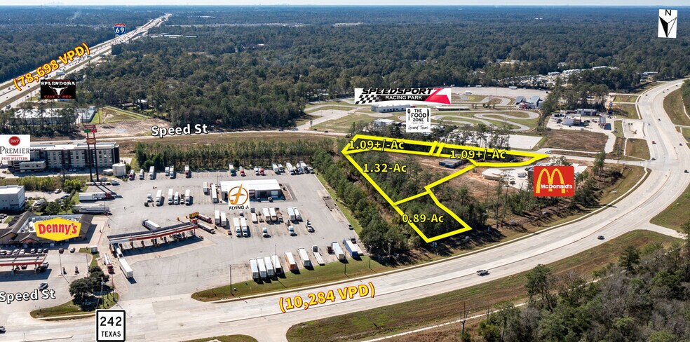 23020 Speed St, New Caney, TX à vendre - Photo de l’immeuble – Image 2 sur 6