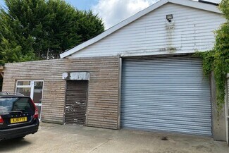 Plus de détails pour 4 Guildford Rd, Bagshot - Industriel/Logistique à louer
