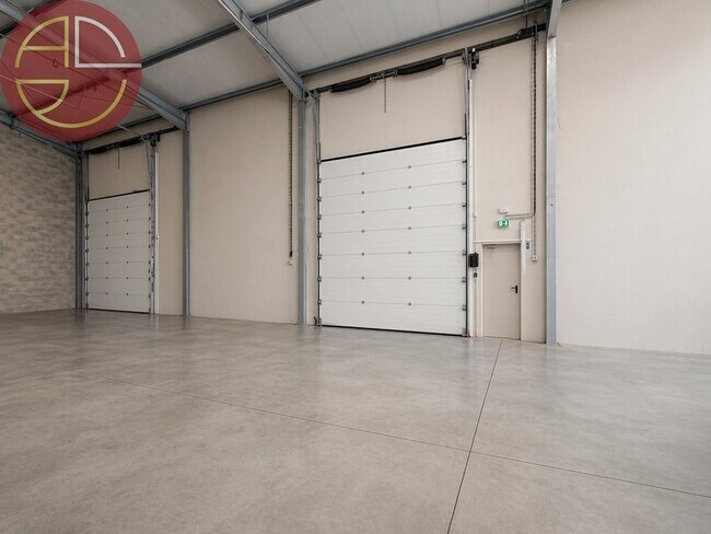 Plus de détails pour Industriel/Logistique à vendre
