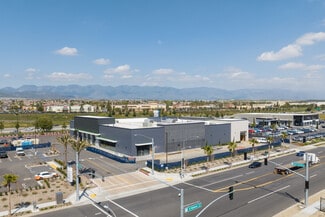 Plus de détails pour 16188 S Highland Ave, Fontana, CA - Local commercial à louer