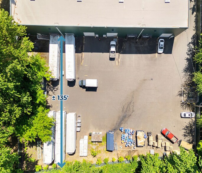 16427 NE Airport Way, Portland, OR à louer - Aérien – Image 2 sur 10