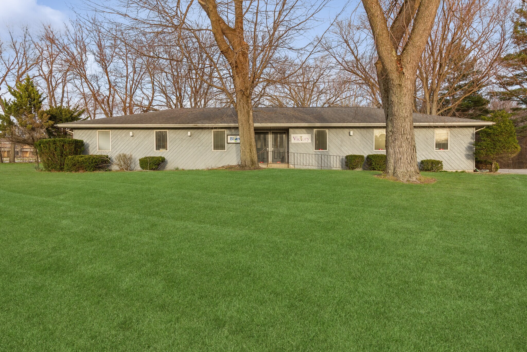 1200 S Woodland Ave, Michigan City, IN à vendre Photo principale– Image 1 sur 26