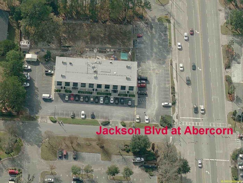 6606 Abercorn St, Savannah, GA à louer - Photo de l’immeuble – Image 1 sur 1