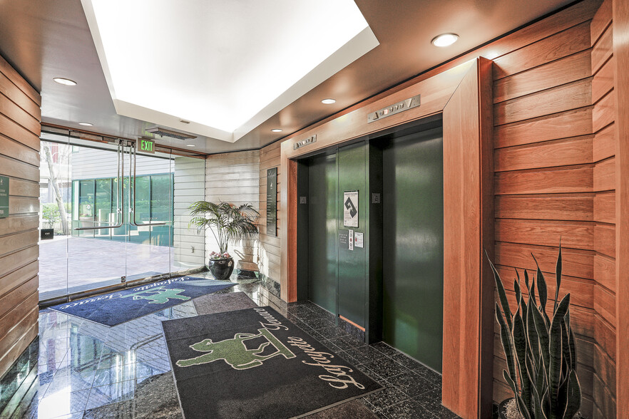 3697 Mount Diablo Blvd, Lafayette, CA à louer - Photo de l’immeuble – Image 3 sur 4